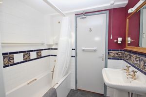 Photo 5- click for photo gallery